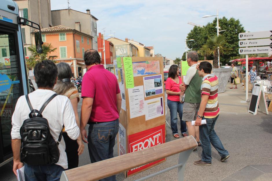 FDG Le Pradet: Pour les transports (Amélioration, tramway,, gratuité) le débat est dans la rue.....