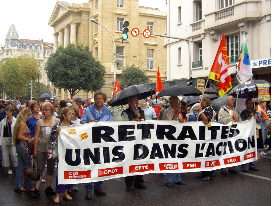 Patrick Le Hyaric député européen FDG  : Non aux régressions pour les retraites Manifestation mardi 10 septembre Place de la Liberté 10h30